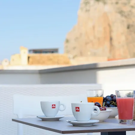 Πανσιόν Il Mare Dentro 4*